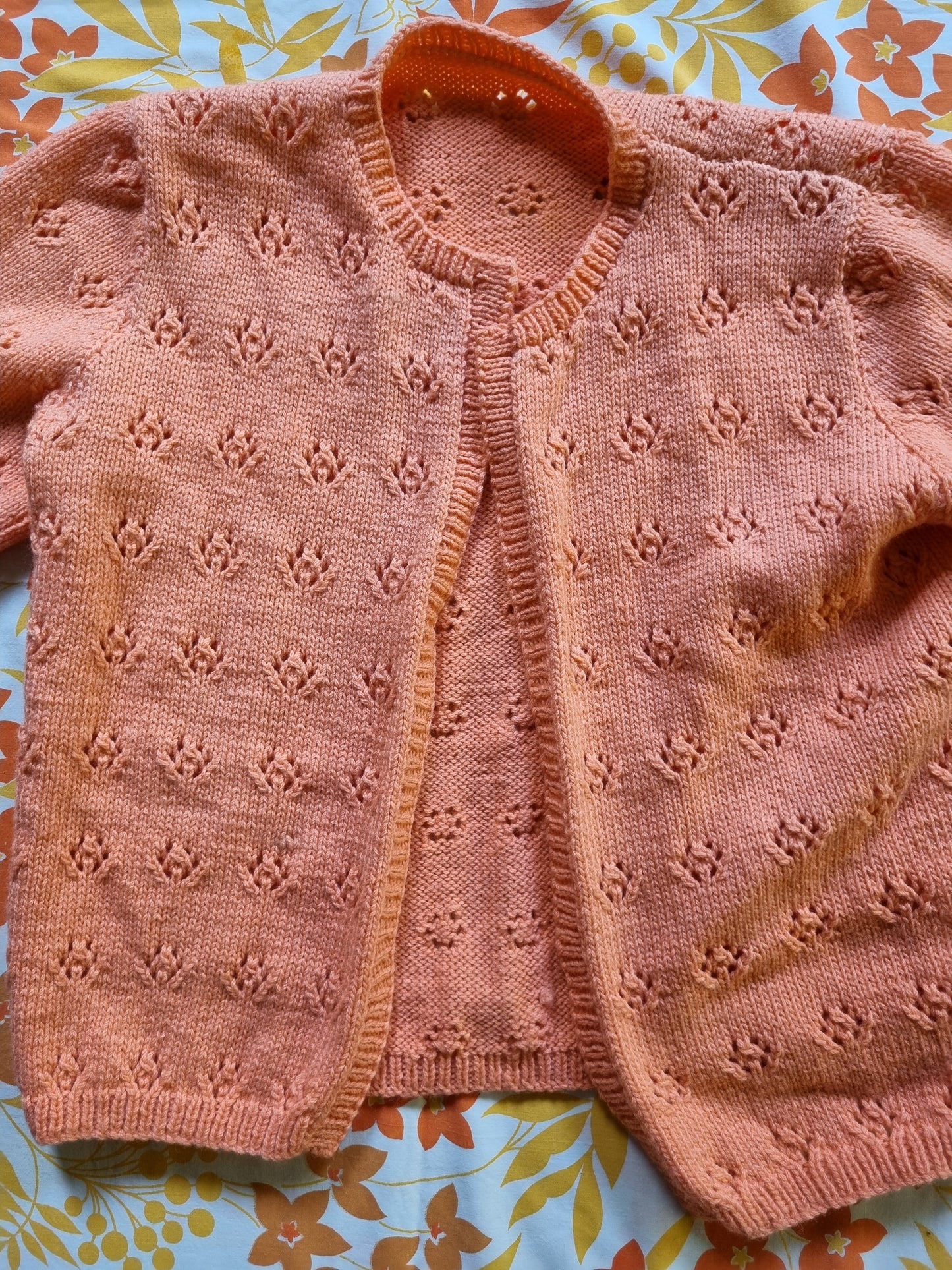 Short-Sleeved Cardigan - Handknit - Orange (M)