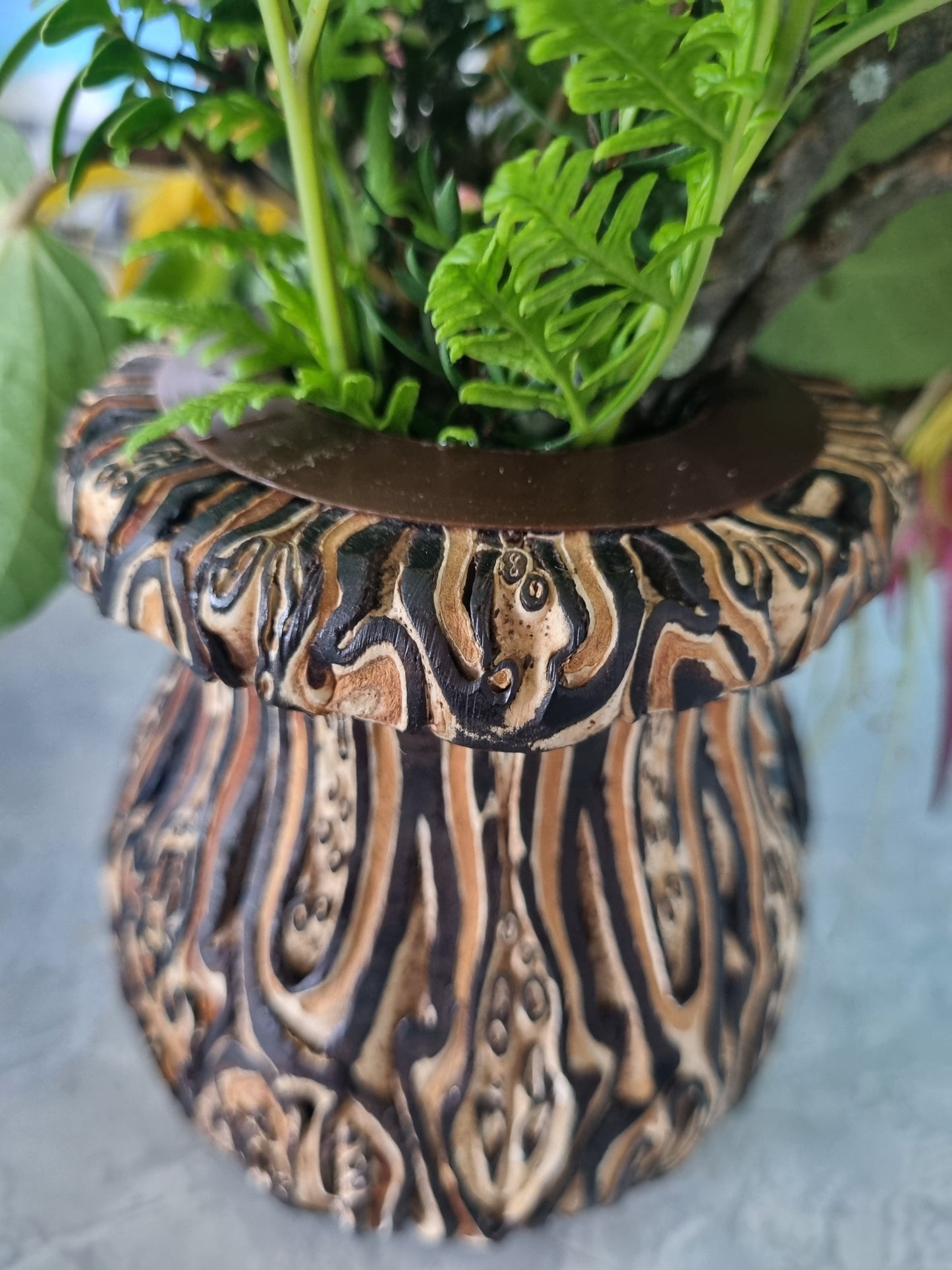 Kiwiana Punga Vase (Small)