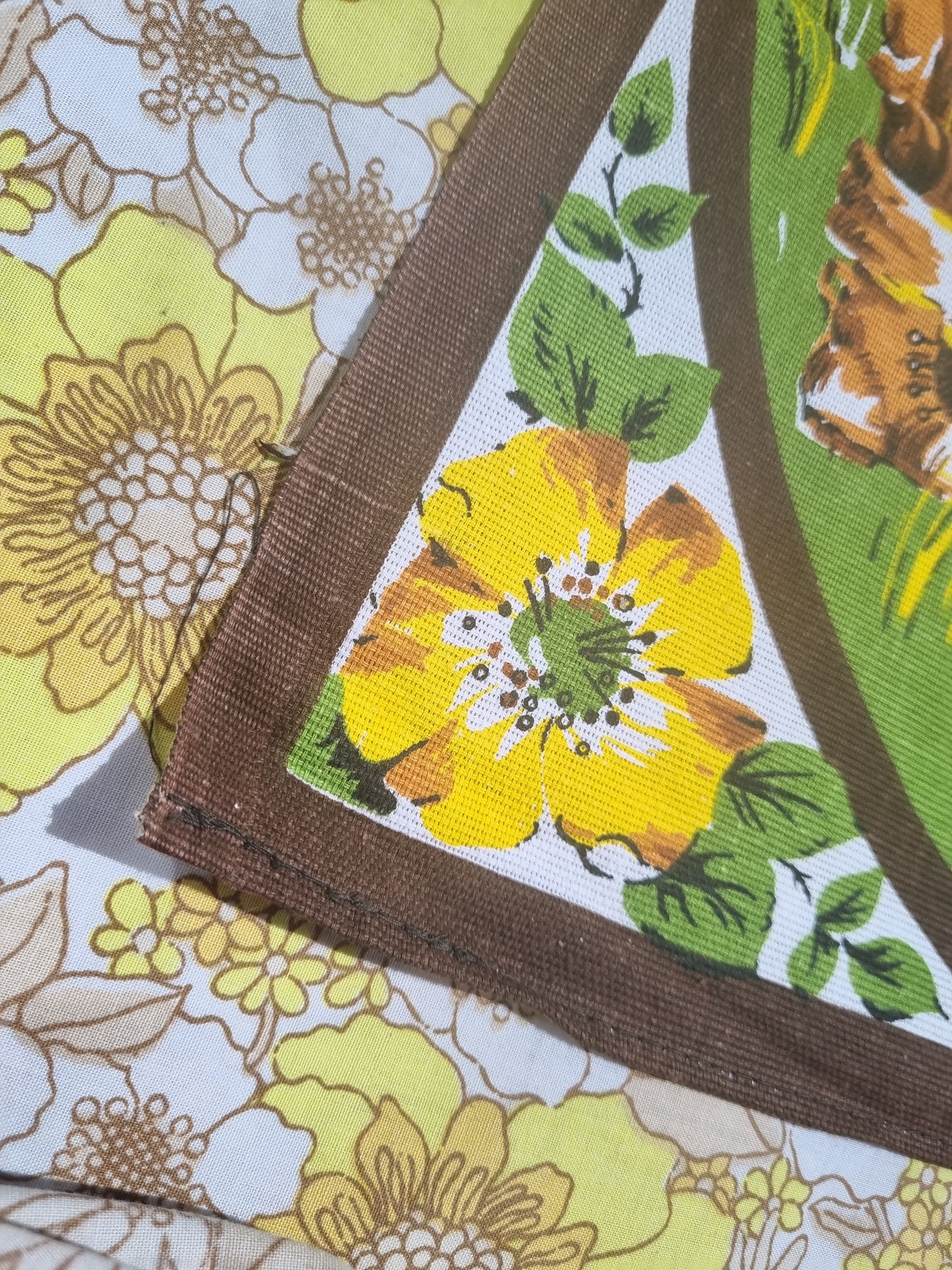 Vintage Teatowel - 'Hobbie' Style Illustration