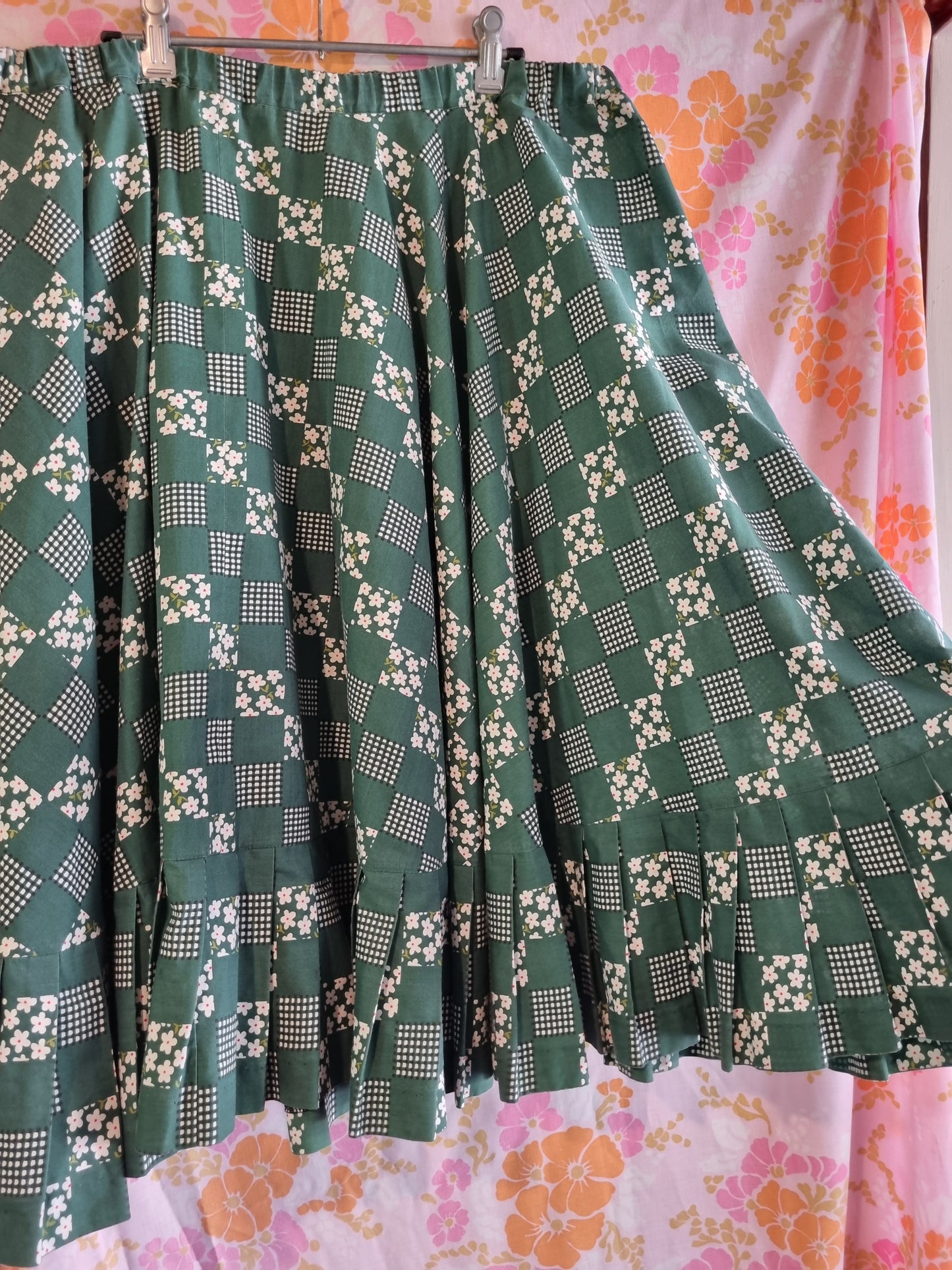 Circle Skirt - Vintage Fabric (XL)
