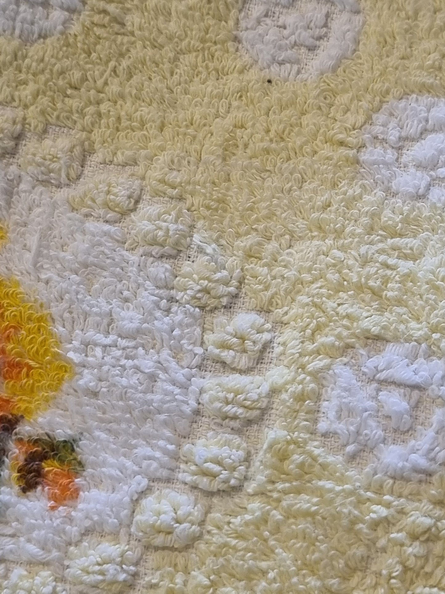 Vintage Facecloth - Crochet Edge (Yellow)