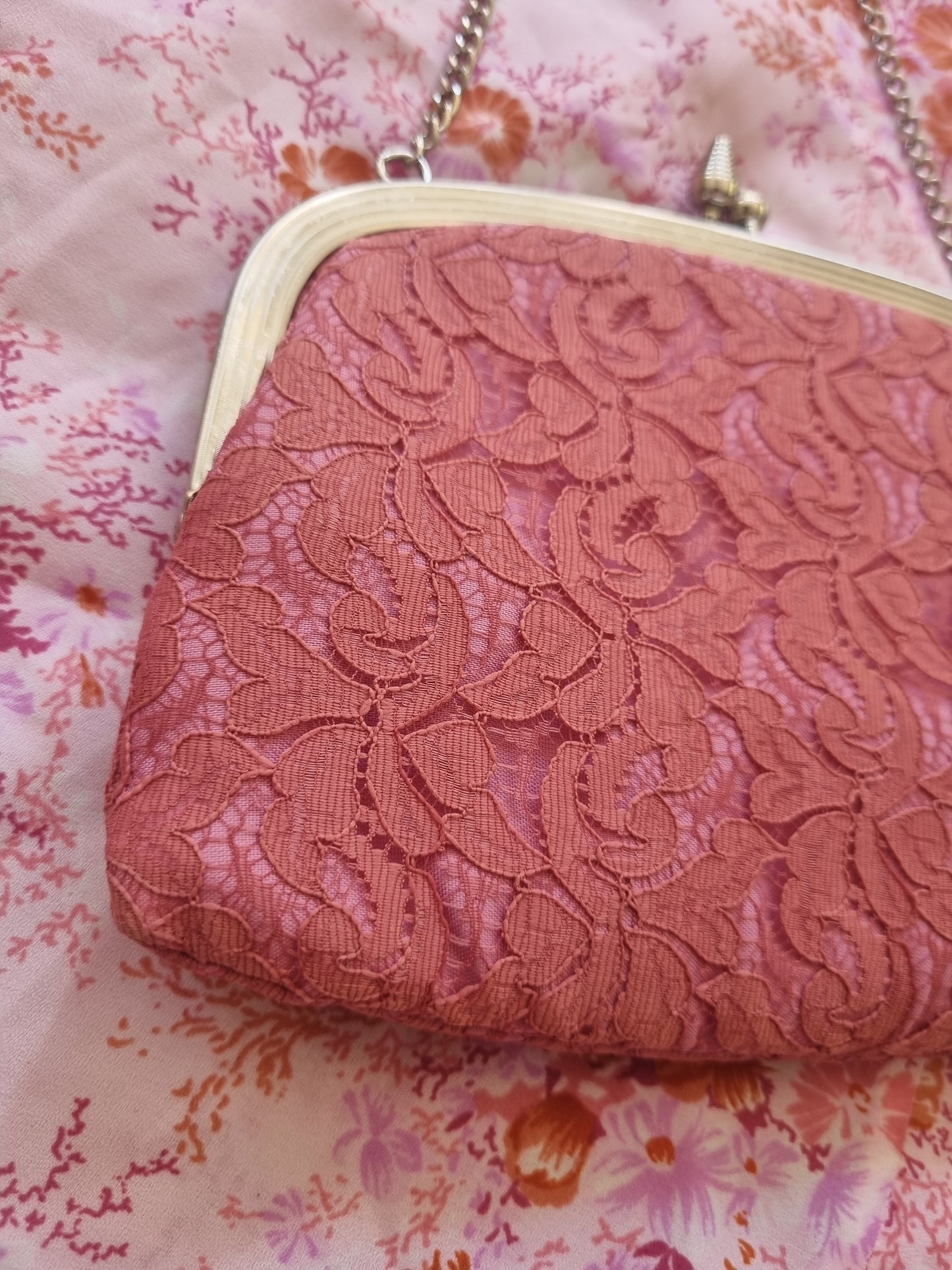 Vintage Purse - Dusky Pink Lace