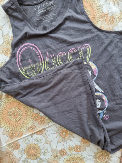 Queen Band 'Tee' (Singlet) - Size 18
