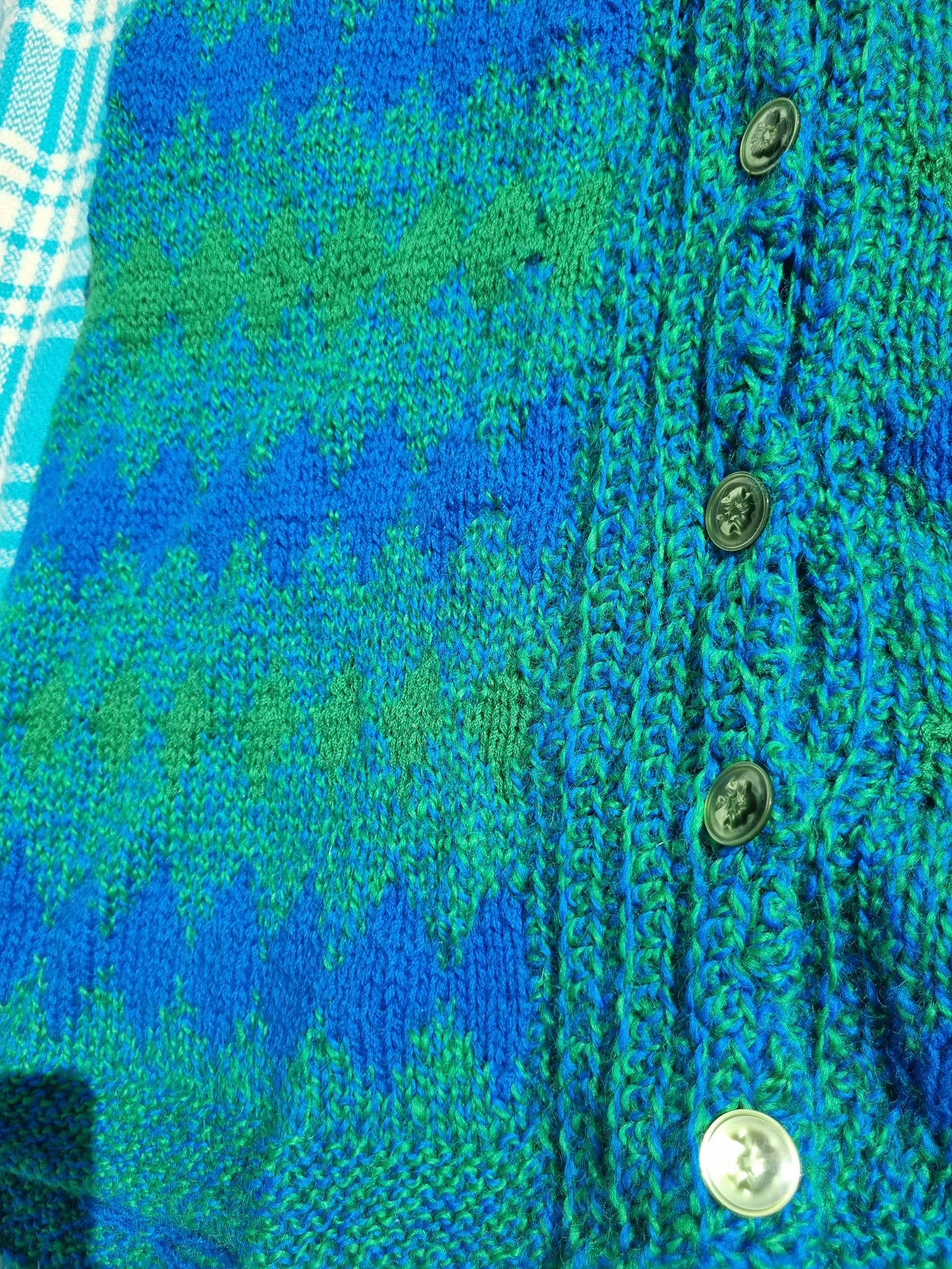 Cosy Handknit Vest (L-XL)