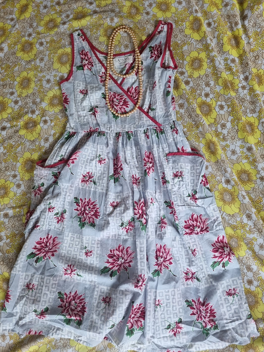 Lazybones Vintage-Style Dress (Size M)
