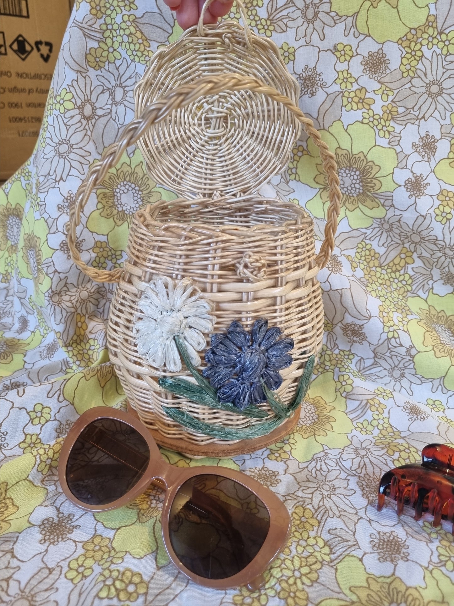 Vintage Cane Basket Handbag - Raffia Flowers