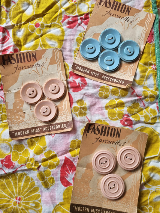 Vintage Deadstock Buttons x 3