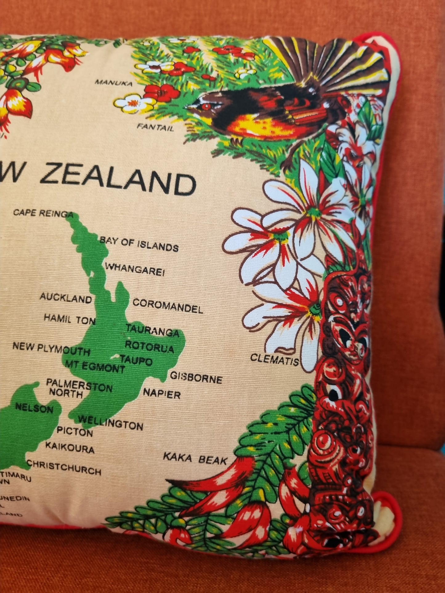 Kiwiana Retro NZ Cushion BNWT