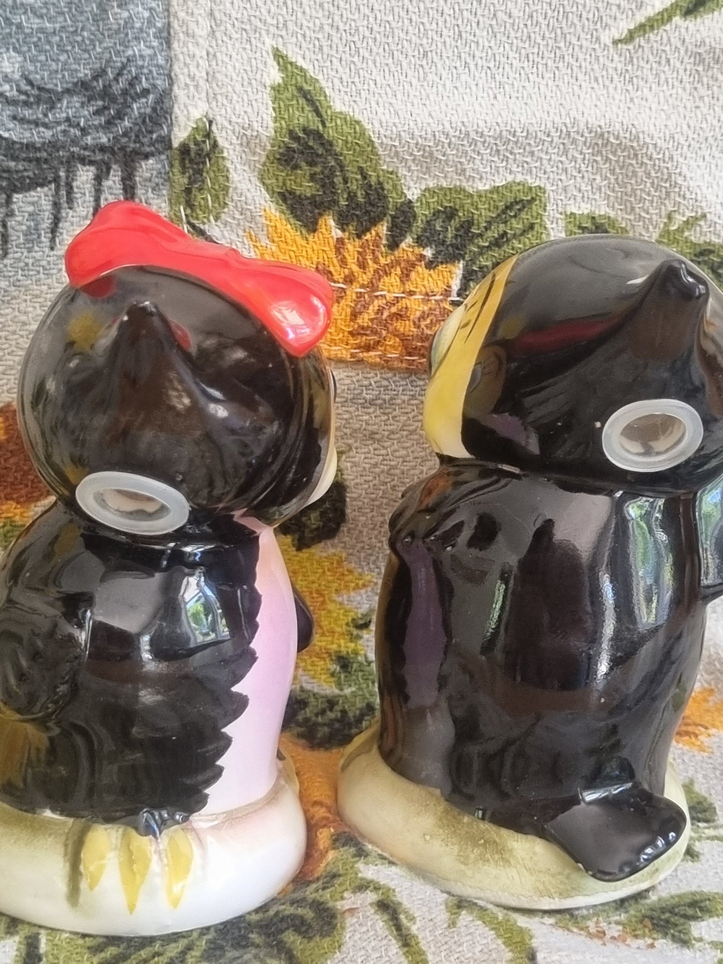 Vintage Salt and Pepper Shakers - Toucans - Made in Japan