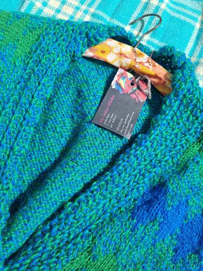 Cosy Handknit Vest (L-XL)