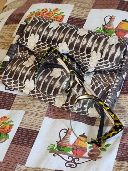 True Vintage 1940s Snakeskin Clutch