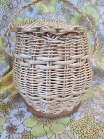 Vintage Cane Basket Handbag - Raffia Flowers
