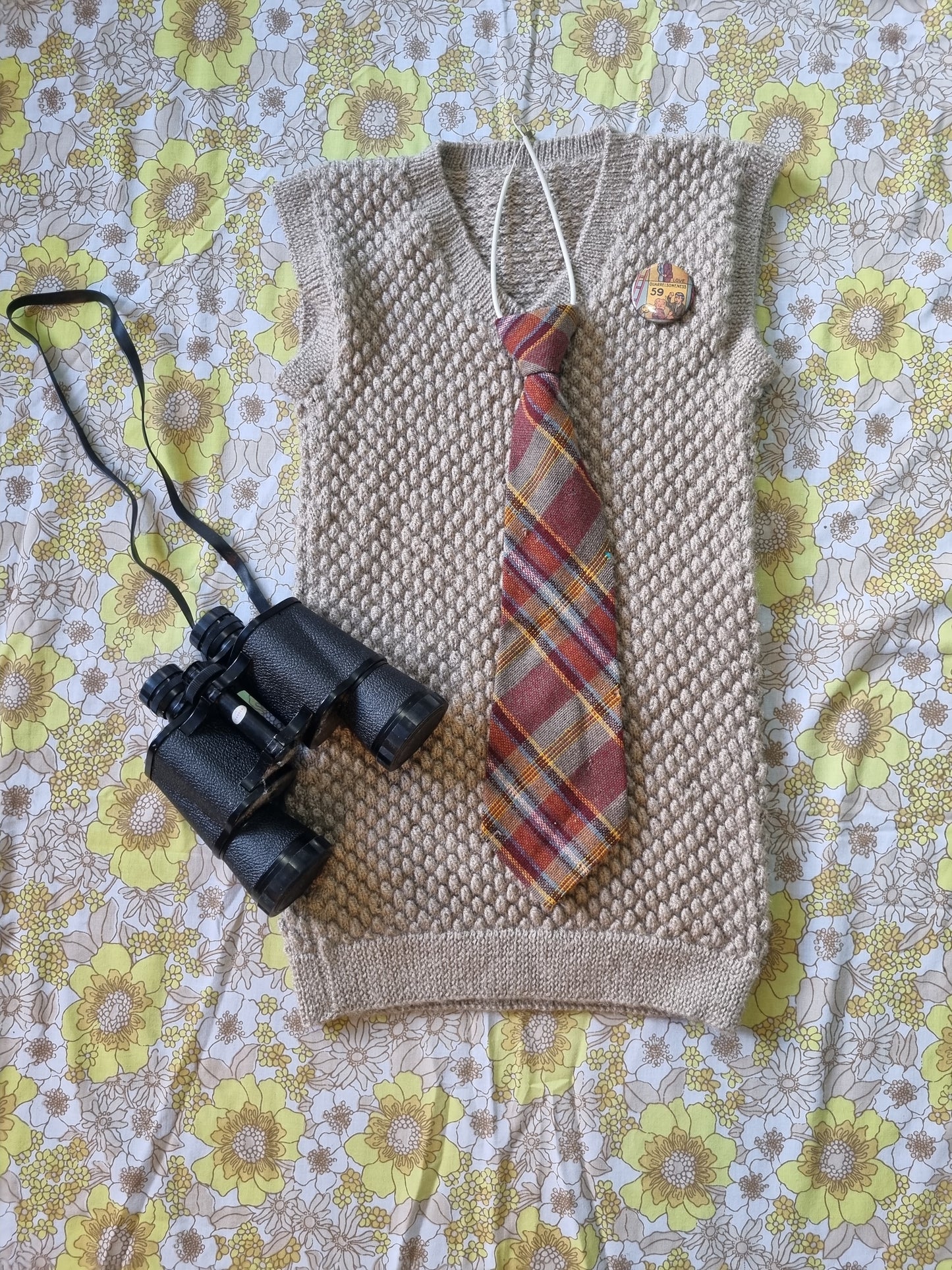 Handknit Vest - Light Brown Wool (M)