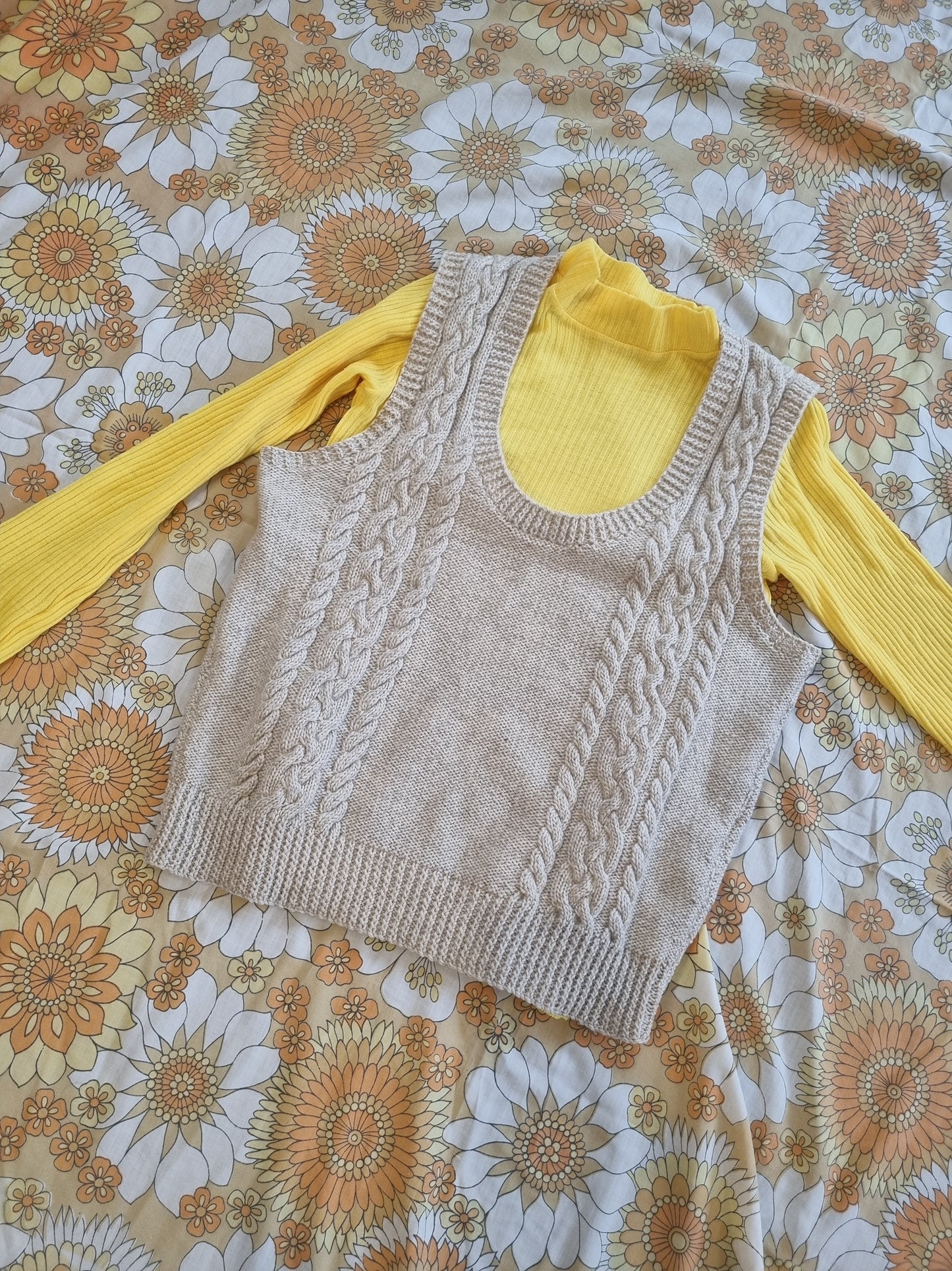 Cableknit Vest - Oatmeal (Size 14-16