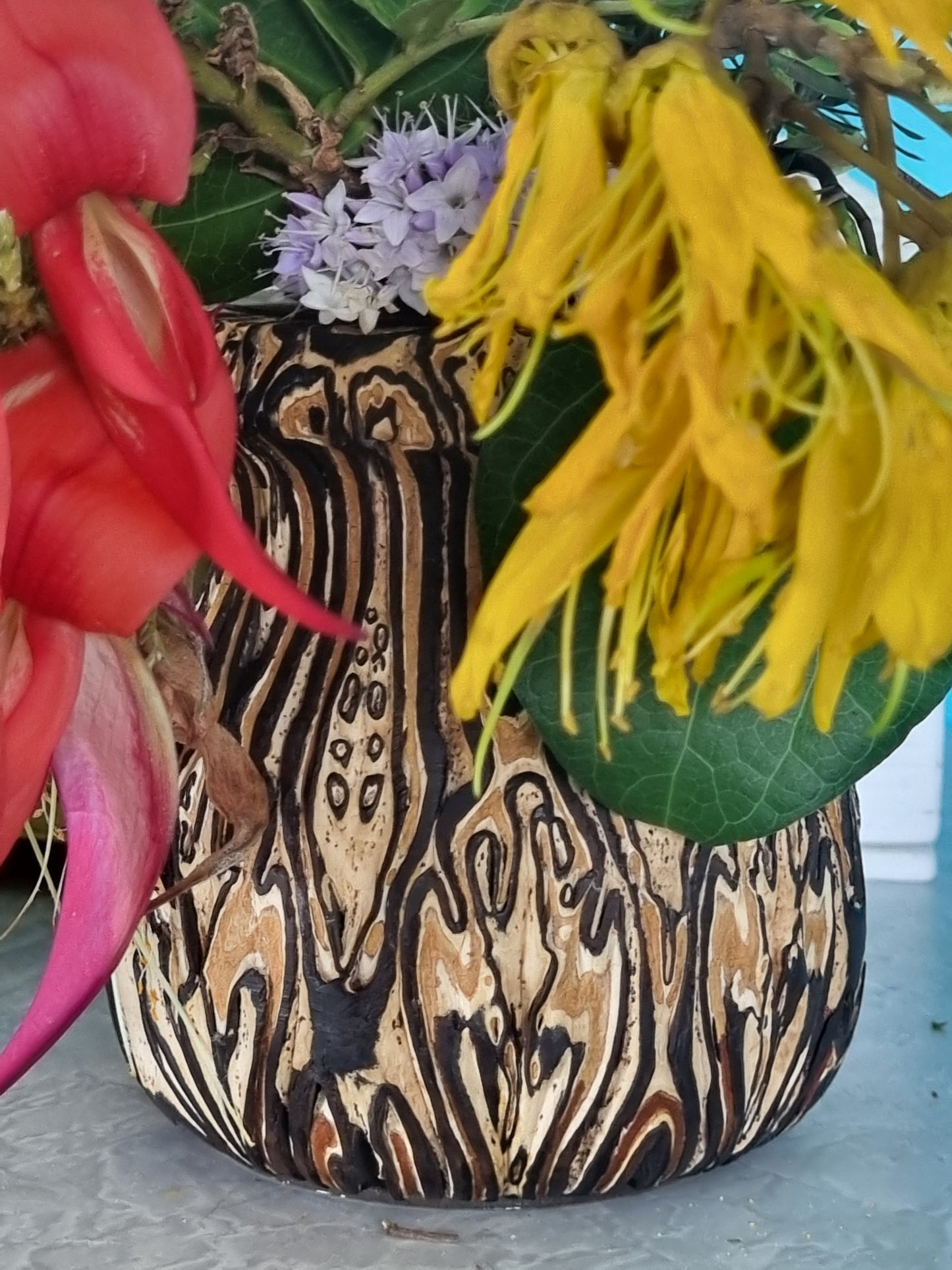 Kiwiana Punga Vase (Small)